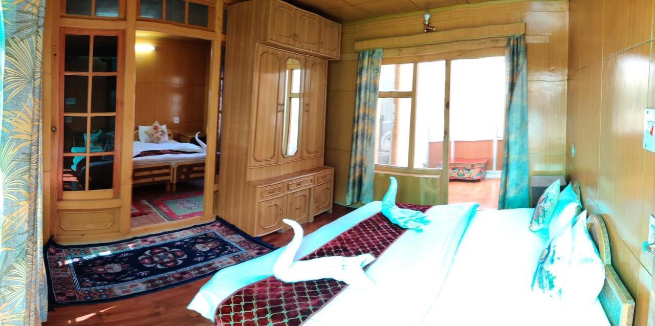 Youthok Guest House Лех Экстерьер фото